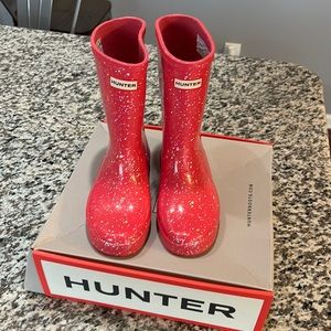 Brand new girls sparkle pink Hunter rain boots